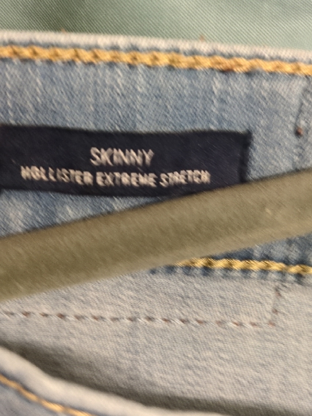 Hollister Light Wash Distressed Skinny Jeans - Picture 3 of 6